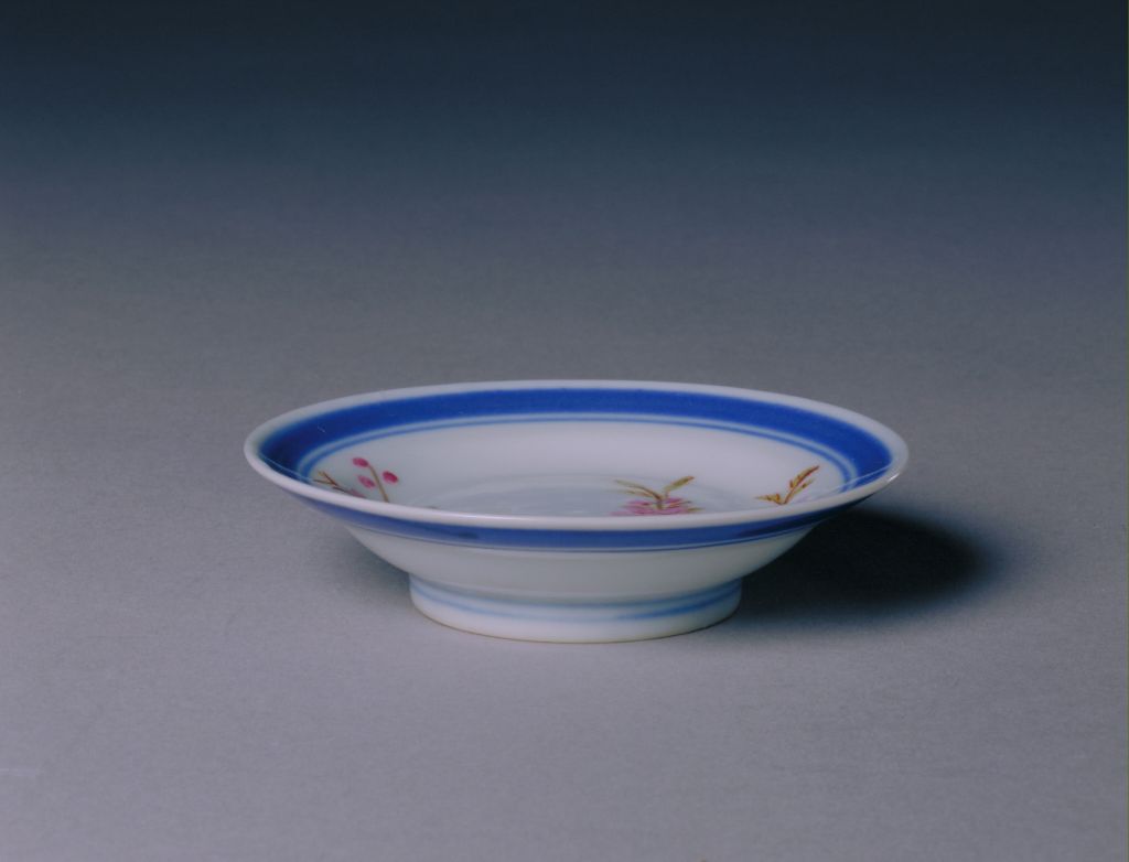 图片[1]-Pink Flower Pattern Dish-China Archive